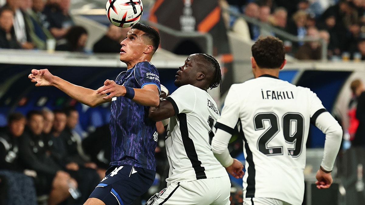 Beşiktaş'tan gece yarısı rakibine iki kelimelik olay cevap