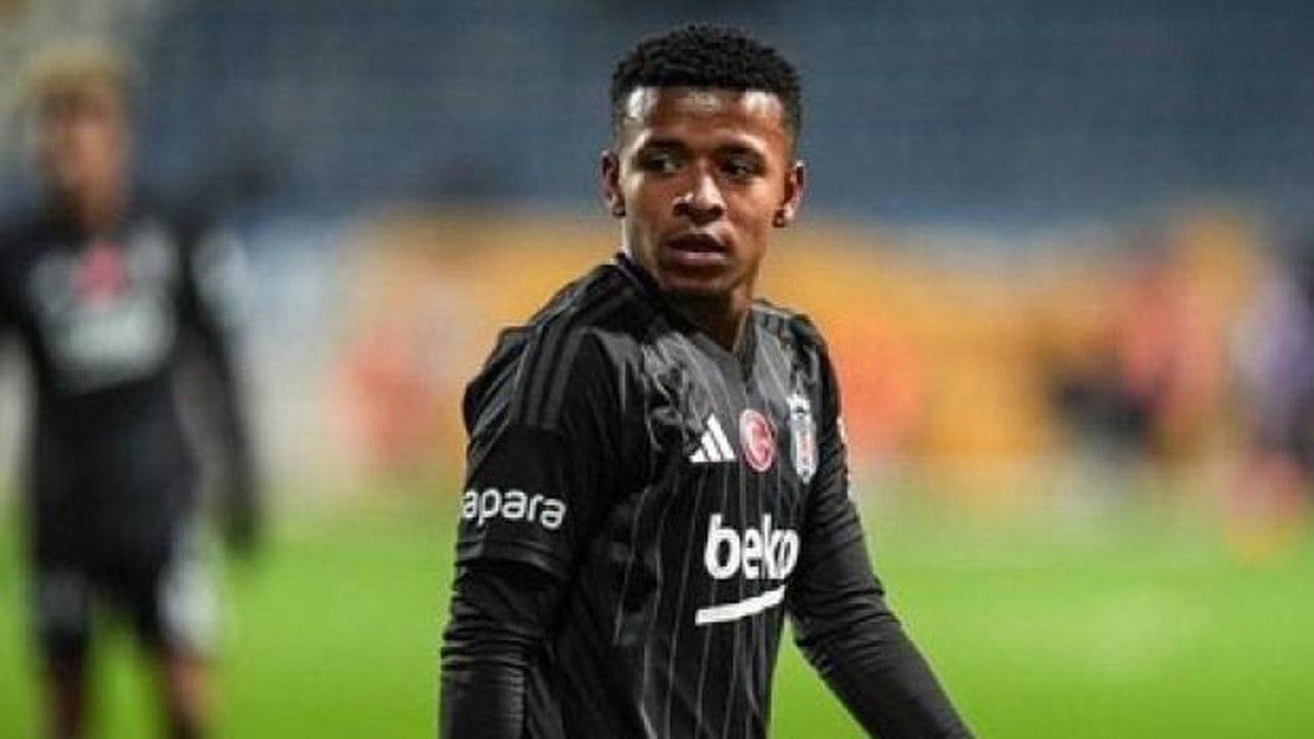 Beşiktaş kovar gibi göndermişti! Yeni takımında fırtına gibi esiyor