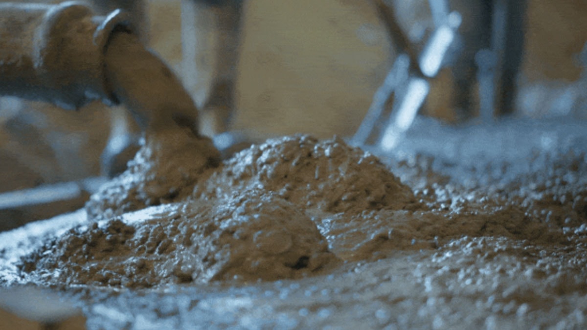 İnsan dışkısını beton harcına karıştırmaya başladılar