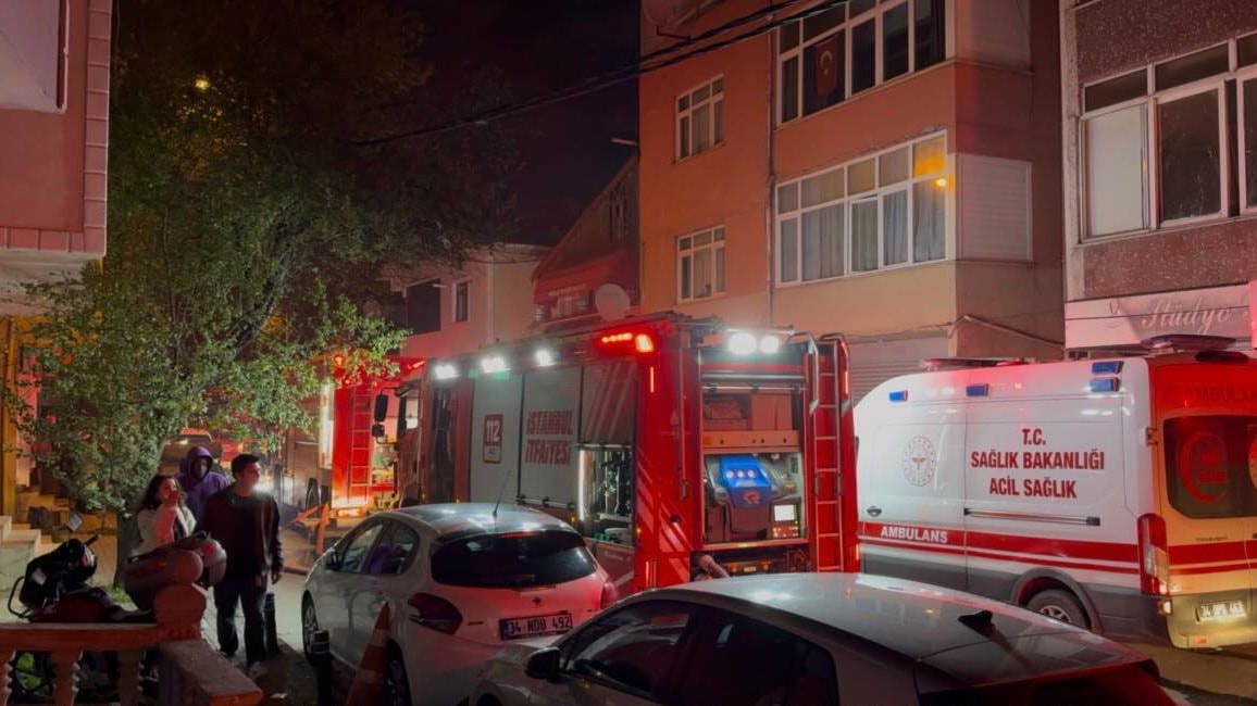 Beykoz'da kulübede çıkan yangın iki binaya sıçradı