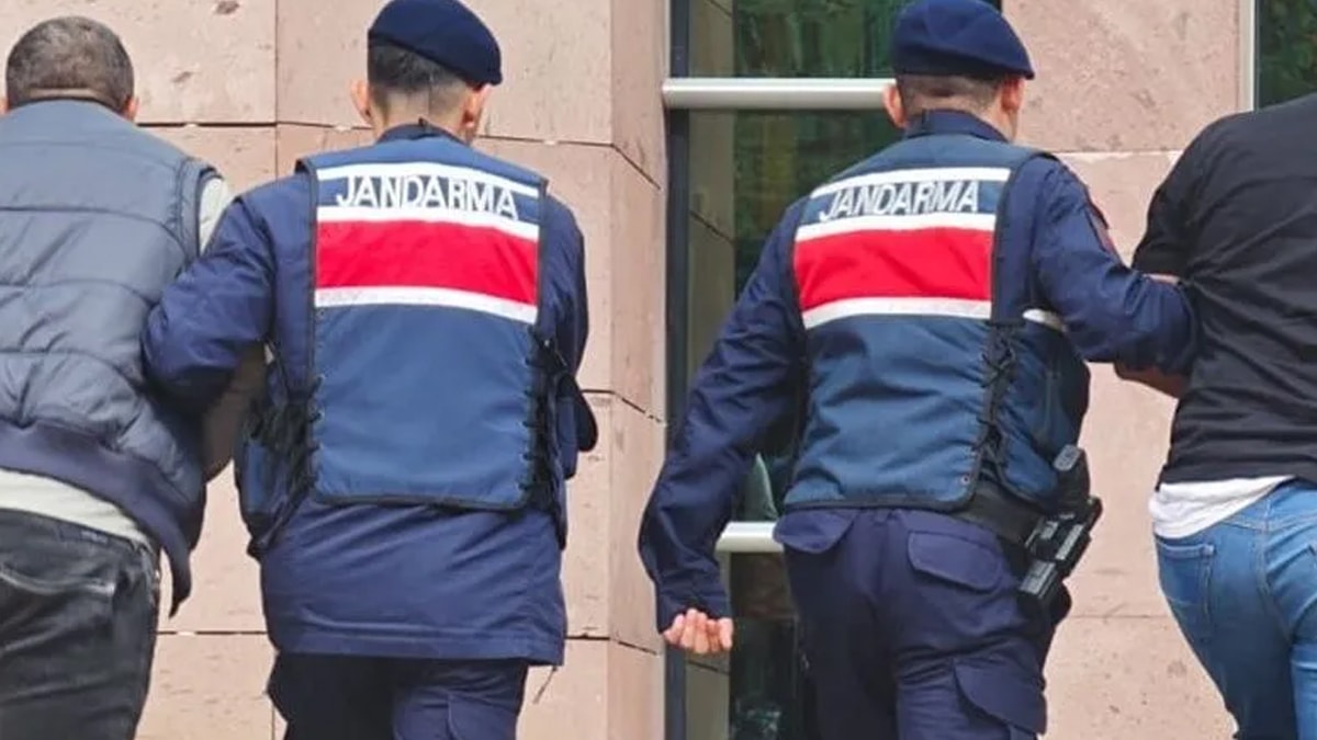 Bilecik'te gizli kazı planı yarım kaldı! 12 kişi suçüstü yakalandı