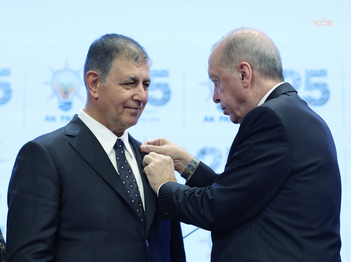 AKP Cemil Tugay'a sahip çıktı: 'Laf ettirmeyiz, gereğini de yaparız'