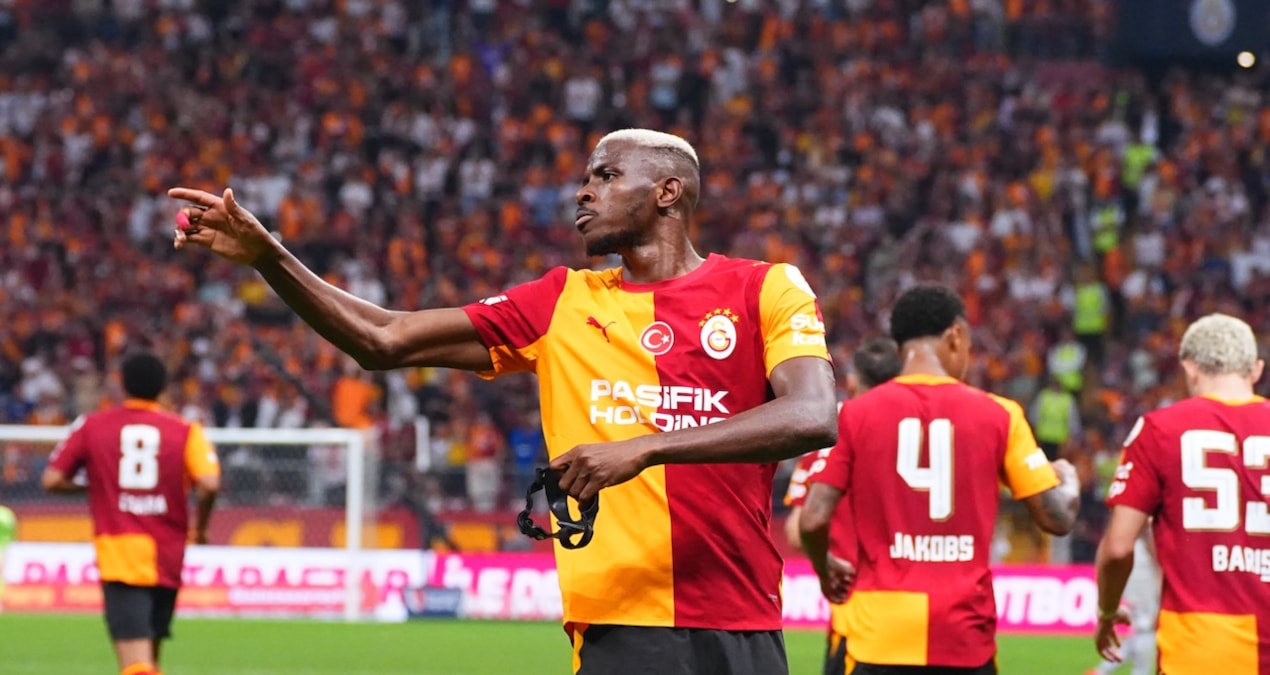 Galatasaray'ın futbolcusu Victor Osimhen'in mutlu günü