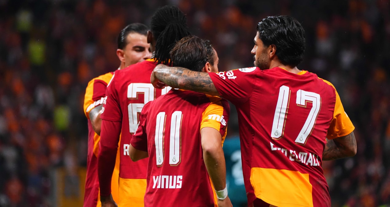 Galatasaray sıkışık fikstürde avantaja sahip