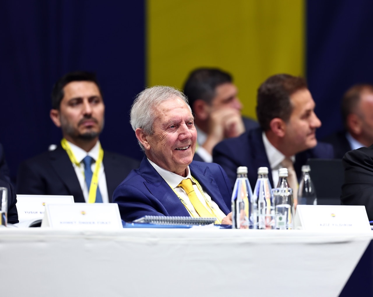 Fenerbahçe'ye müjdeli haber geldi! FIFA transfer yasağını kaldırdı