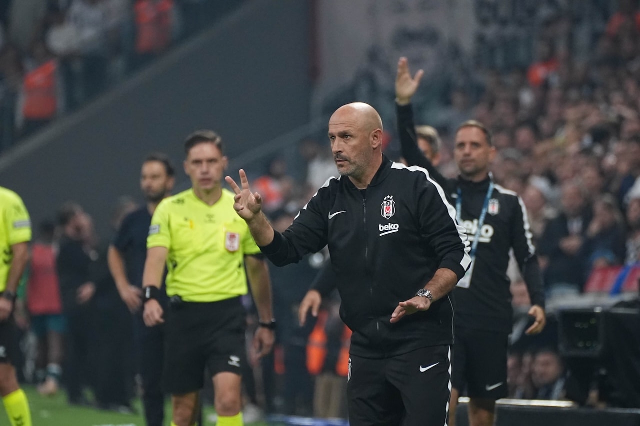 Evinde rakiplerine puan vermeyen kara kartal dış sahada da uçmak istiyor! Dersimiz deplasman