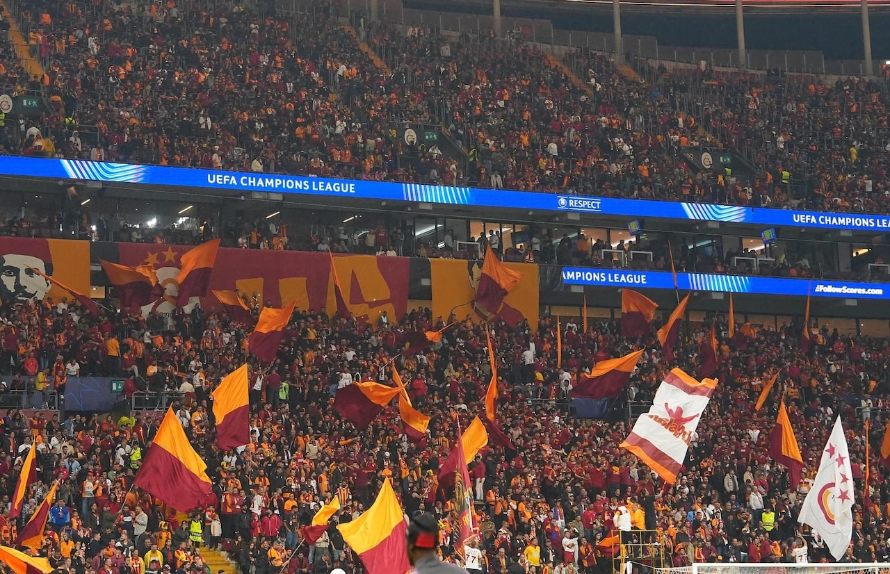 Dünyaca ünlü futbolcu Galatasaray taraftarına hayran kaldı! 'Daha önce hiç duymamıştım'