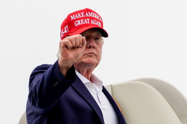 Bombalar hazırlanırken Trump'tan kritik açıklama: 'Çok yakında olacak'