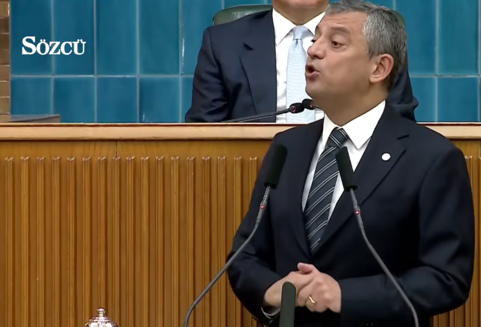 Özgür Özel konuşuyor: Asrın soygunu ve vurgunuyla karşı karşıyayız
