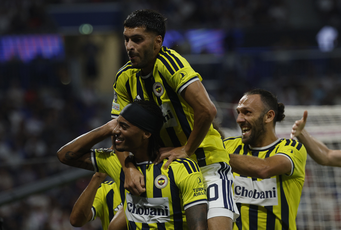 İngiliz devinden Fenerbahçe'nin yıldızına kanca: O maçta hayran kaldılar