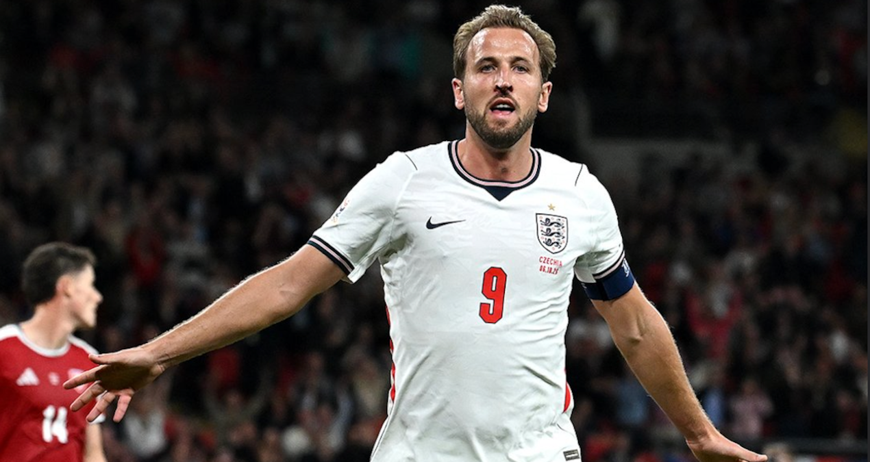 Harry Kane tarihe geçti! İngiltere Çekya'yı rahat geçti