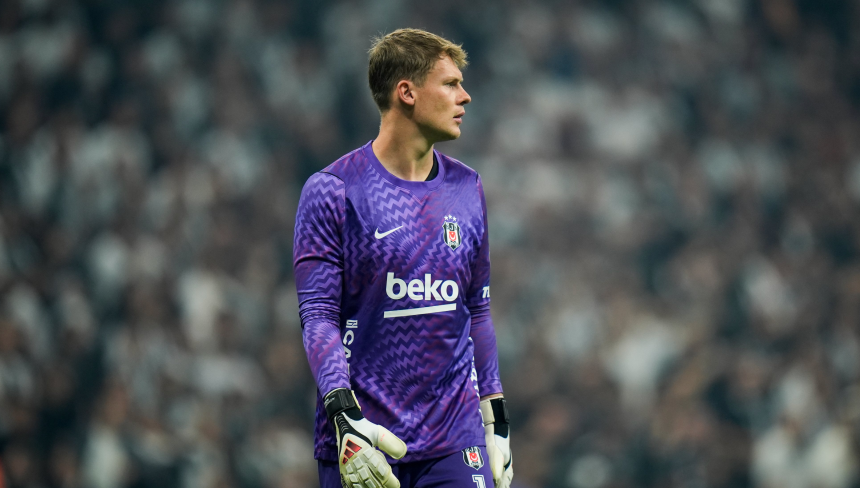 Beşiktaş'ın kalecisini İstanbul'da çıldırtan durum!