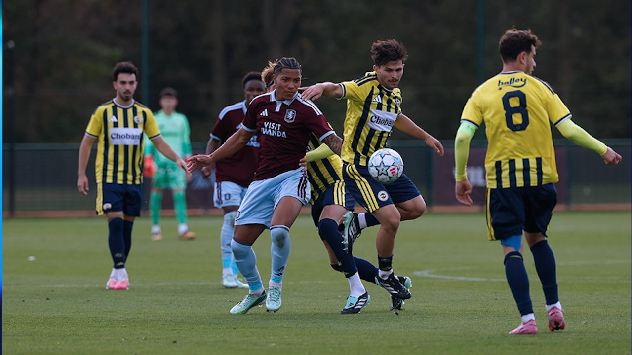 Fenerbahçe'nin gençleri Aston Villa'ya kaybetti