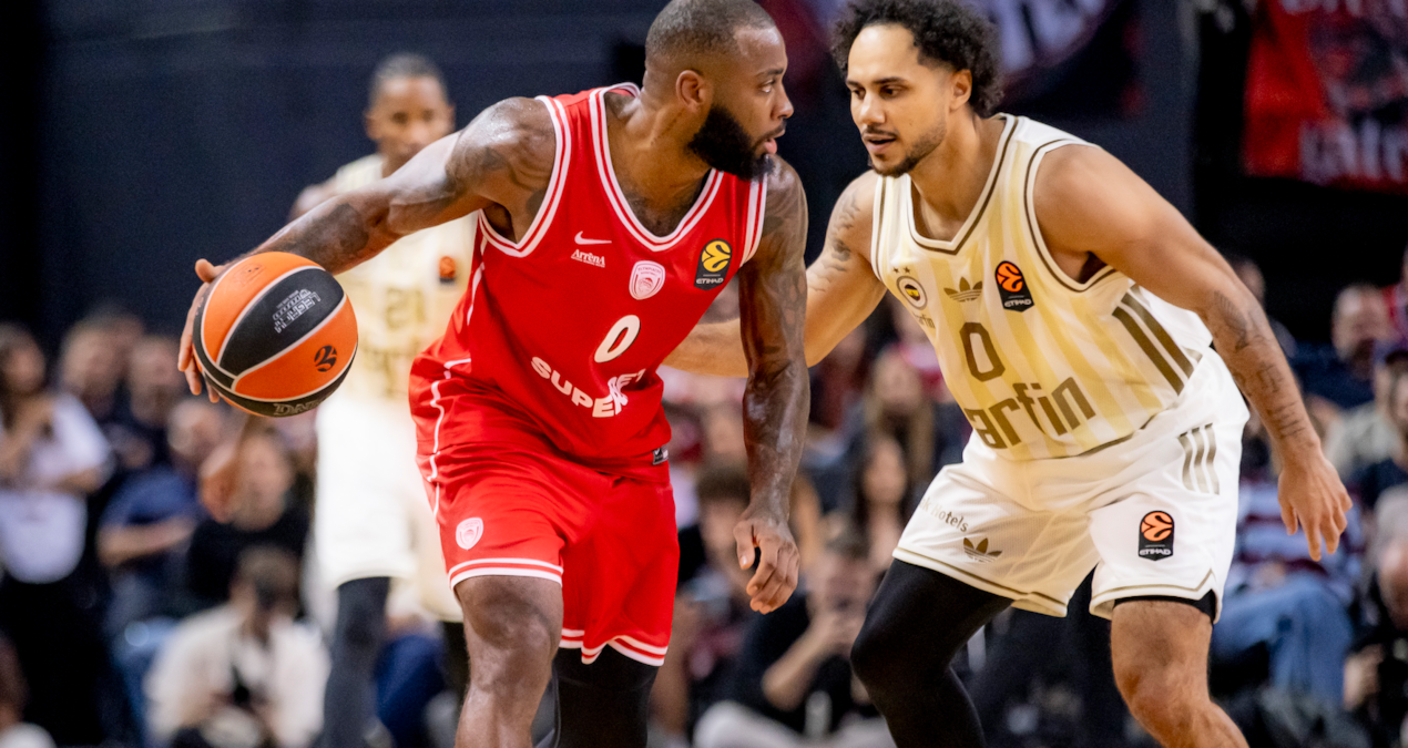 Fenerbahçe, EuroLeague'in son şampiyonunu devirdi! Sarı-lacivertlilerden Yunanistan'da müthiş geri dönüş