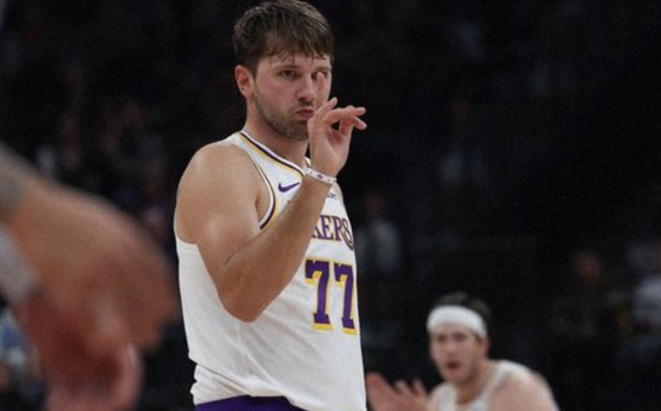 Doncic tam 52 sayı attı Lakers kazandı