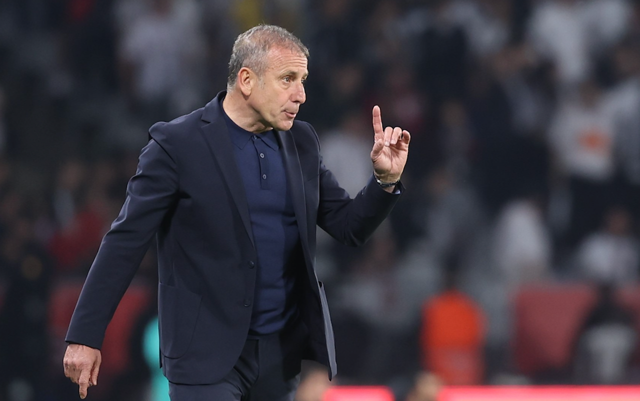 Abdullah Avcı’dan Fenerbahçe yönetimine olay cevap! ‘Ben bu takımı şampiyon yaparım’