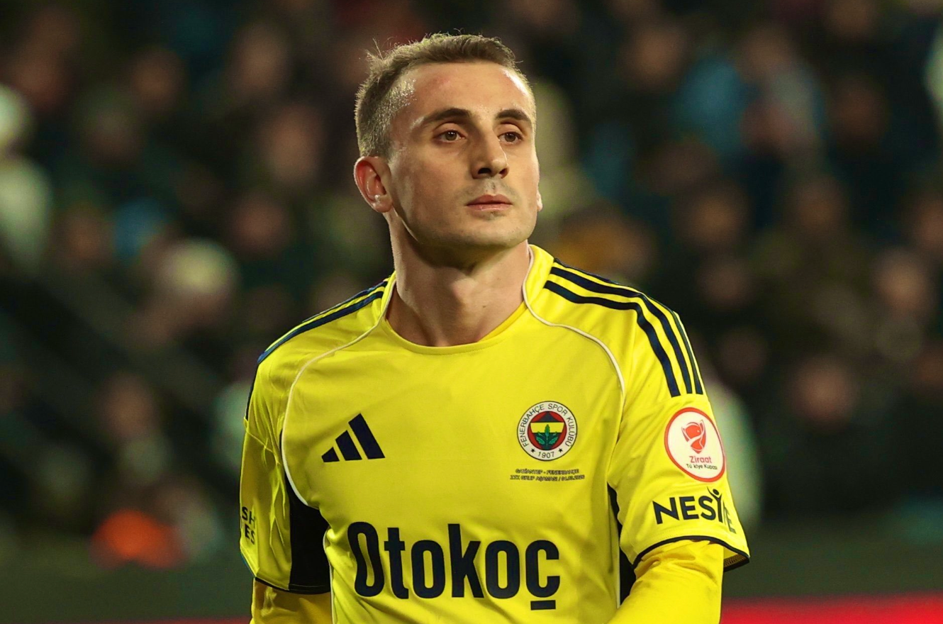 Kerem Aktürkoğlu ile tribünler arasında gerilim! Büyük protesto