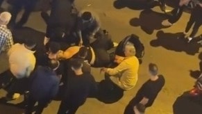 Esenler'de iki grup arasında silahlı kavga: Yaralılar var