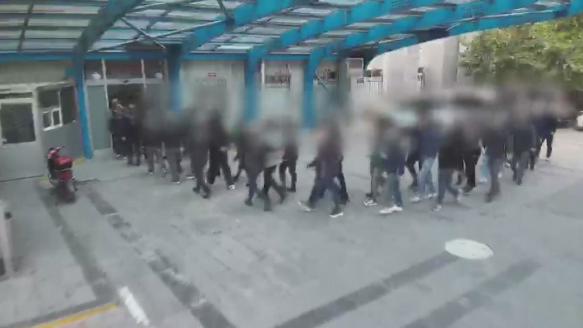 FETÖ'nün askeri mahrem yapılanmasına 9 ilde operasyon