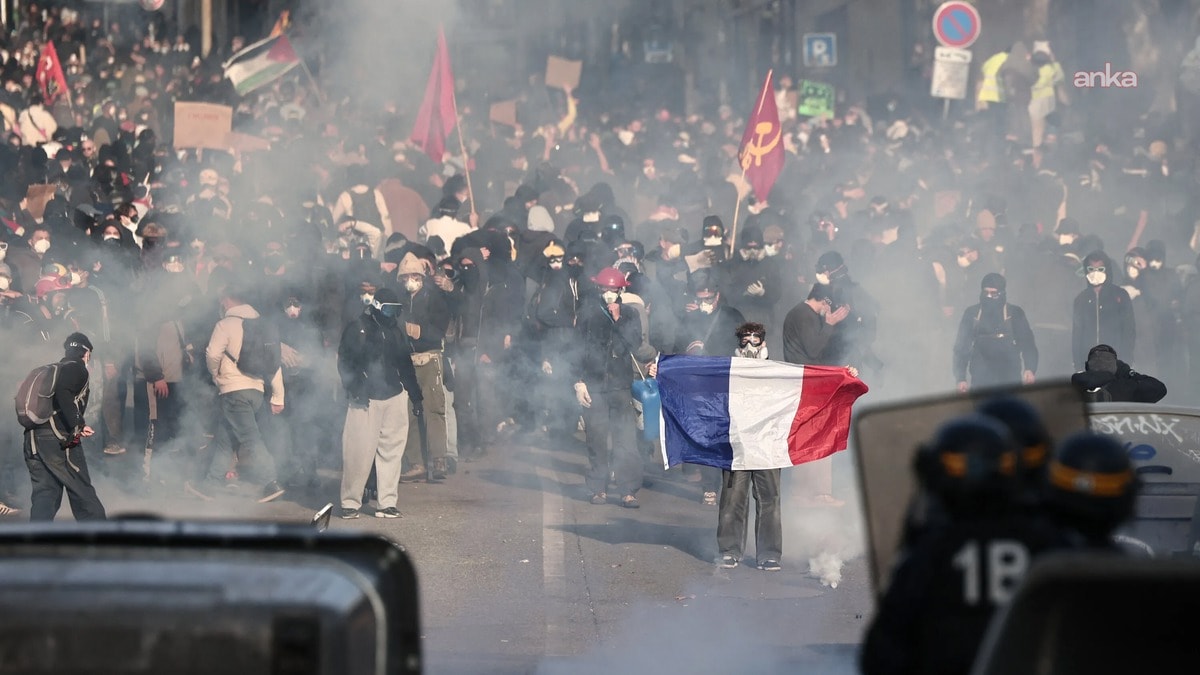 Fransa'da pahalılık protestoları: Yaklaşık bin gözaltı, iki ağır yaralı