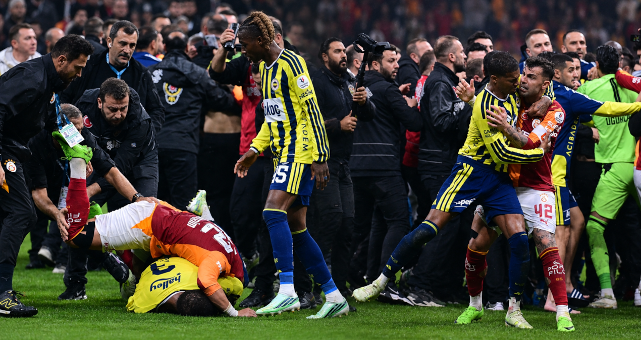 Dev derbide kavga eden Archie Brown ve Abdülkerim Bardakcı'ya tarihi ceza yolda