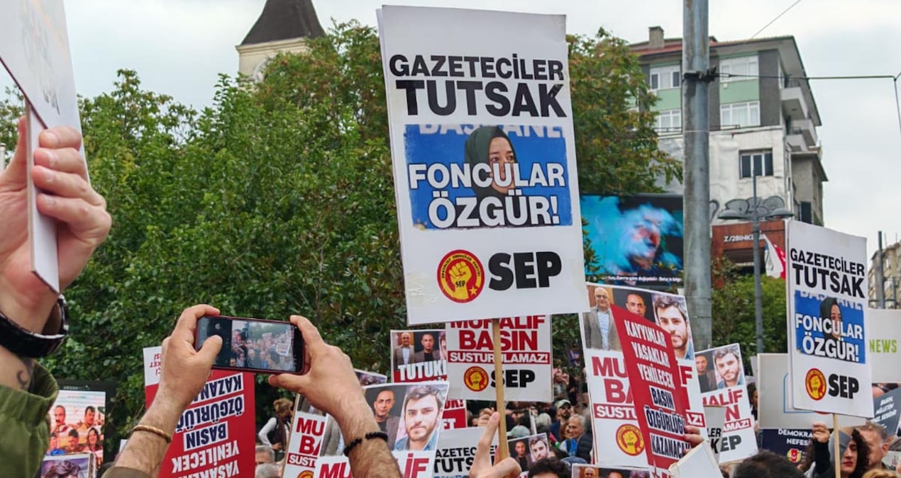 Gazeteciler 10 ilde sokakta: Yürüyüşe Özgür Özel de katıldı!