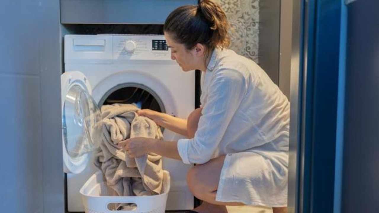 Gece bu saatten sonra çamaşır makinesi çalıştıranlara ceza geliyor: Tek bir şikayet bile yetiyor