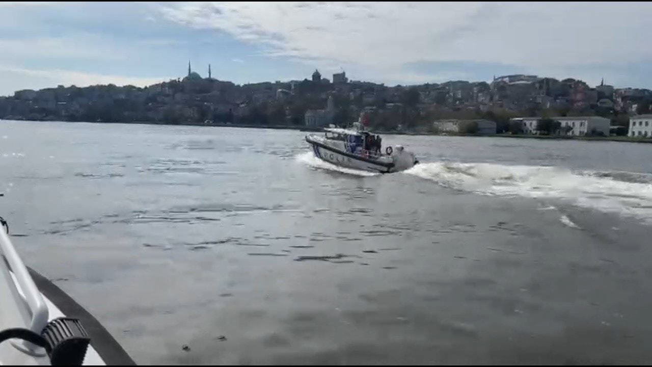 Haliç'te ceset bulundu