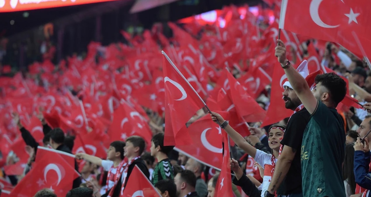 Türk futbolunda yeni kural! Artık o futbolcular yabancı sayılmayacak