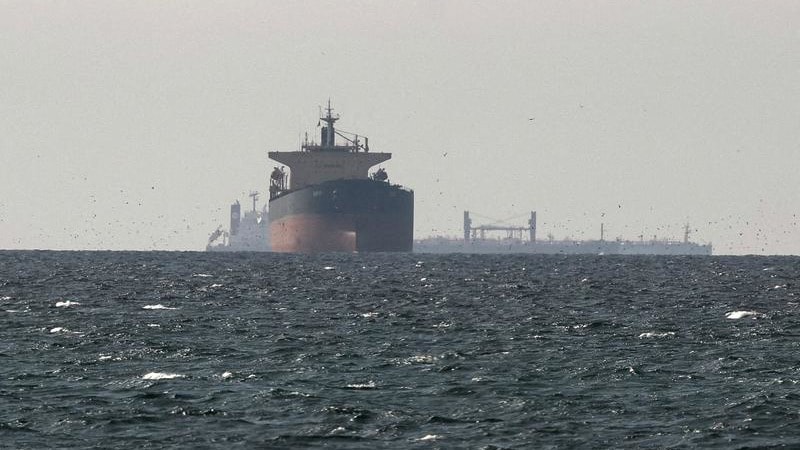 Hürmüz Boğazı'nda 3 tanker ve 1 konteyner gemisi vuruldu