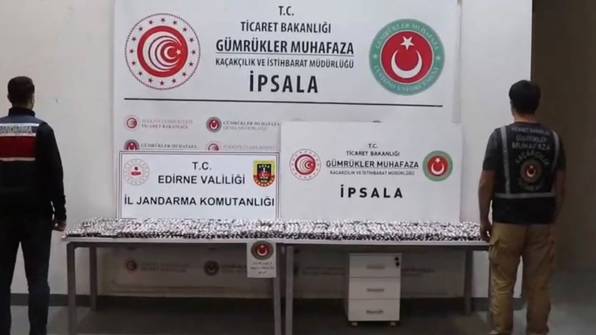 İpsala Sınır Kapısı'nda 17 bin 121 uyuşturucu hap ele geçirildi