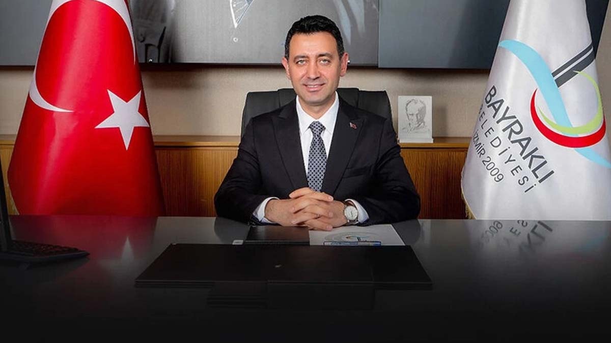 Son dakika...İzmir Bayraklı Belediye Başkanı CHP'den istifa etti