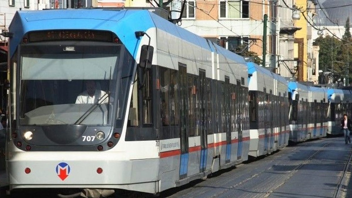 Kadıköy-Moda tramvayına 3  istasyon geçici olarak kapanacak