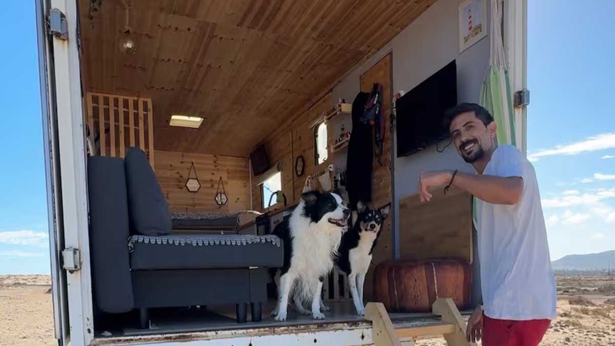 7 yıldır kamyonda yaşıyor, kira ve elektrik faturası ödemiyor