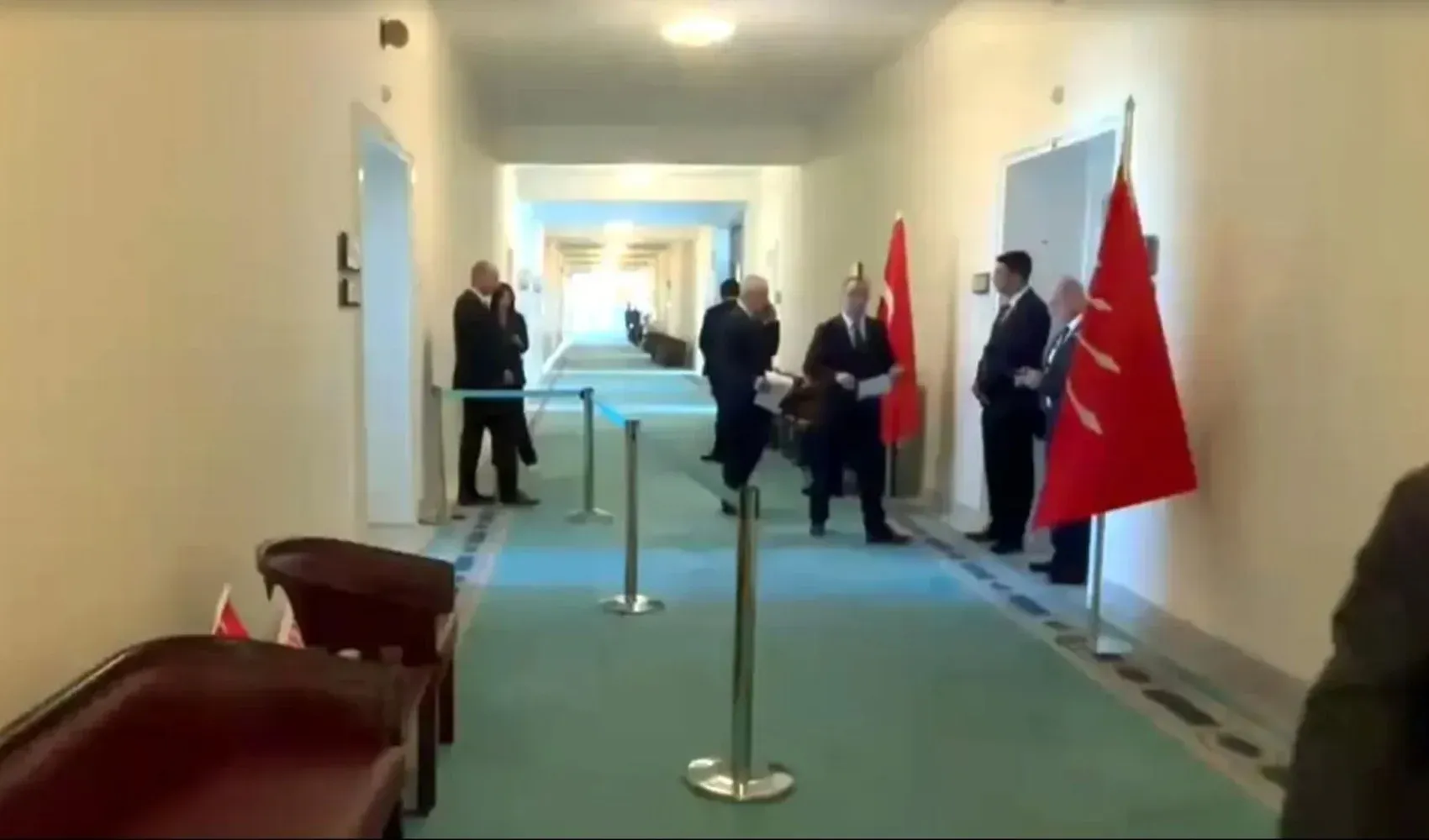 Meclis’te CHP-YENİ Parti arasında ‘misafir’ krizi