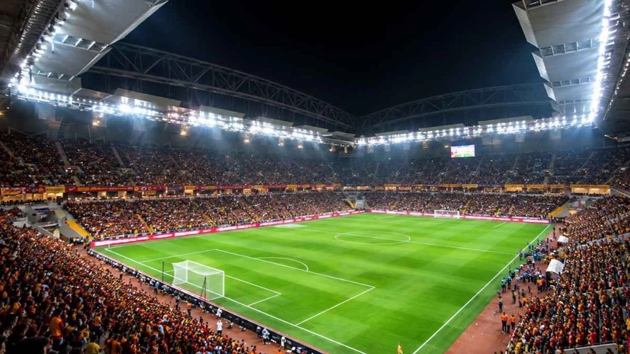 Kayserispor'a şok üstüne şok! İki yasak daha geldi