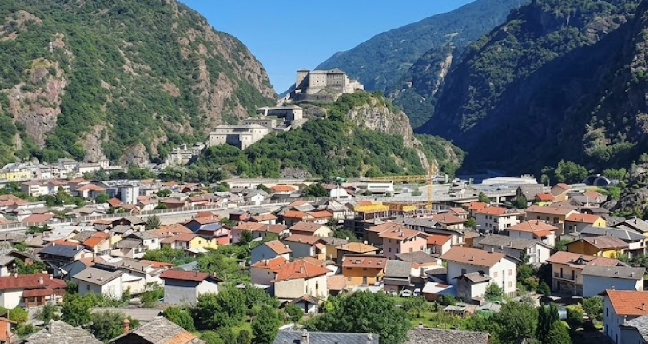 Çocuk isteyen kadınlar ekim ayında bu köye akın ediyor