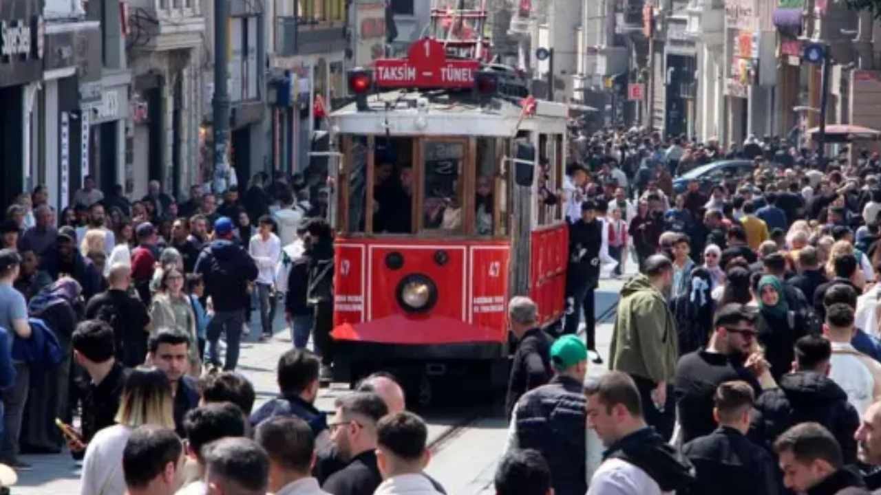 Listede ismi olan kadınlar herkese mutluluk getiriyor