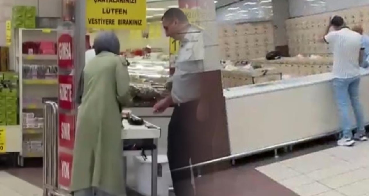 Zincir markette şaşkına çeviren uygulama: Tepki yağdı