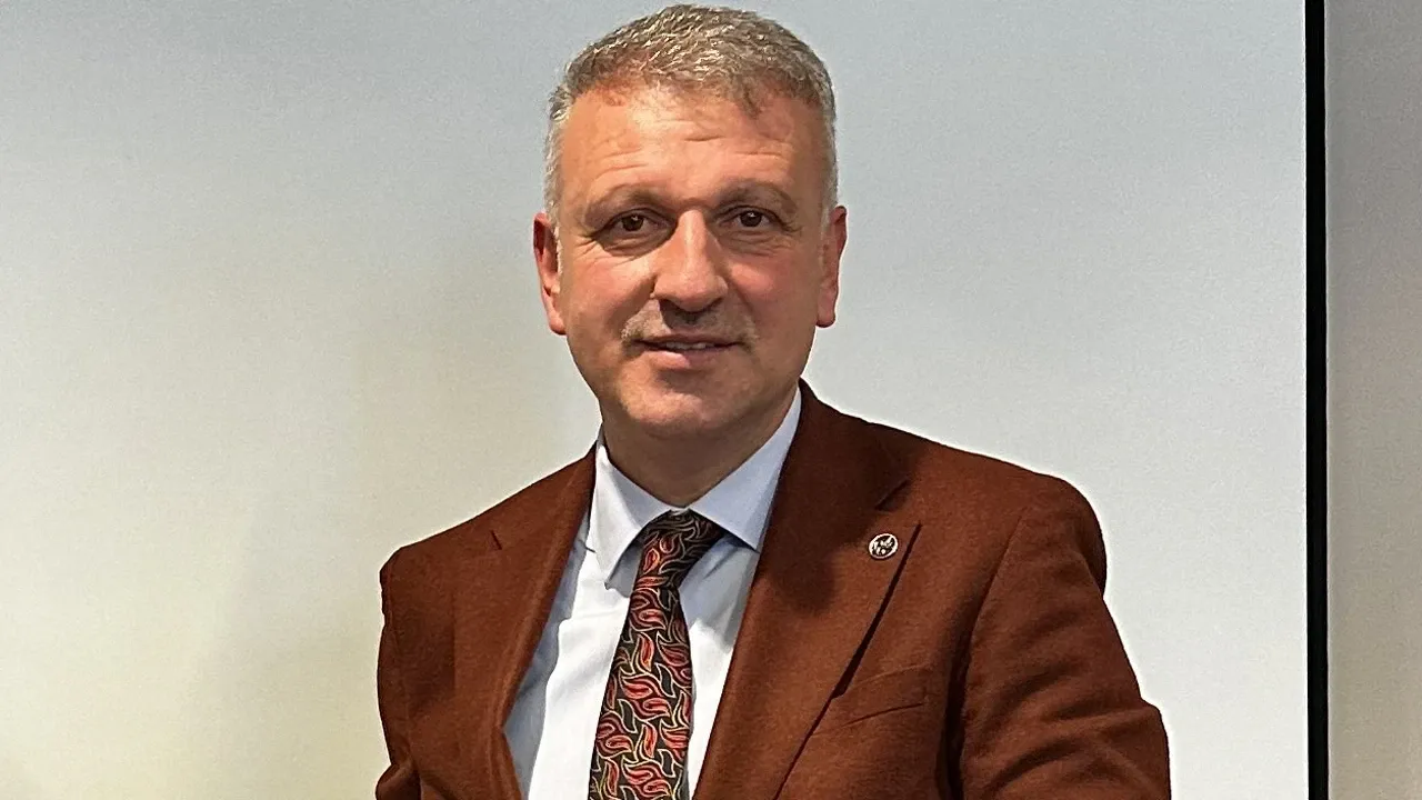 İddia: Oktay Saral’ın başörtüsü çıkışı Bakü’yü kızdırdı: Görevden alınmasını istediler...