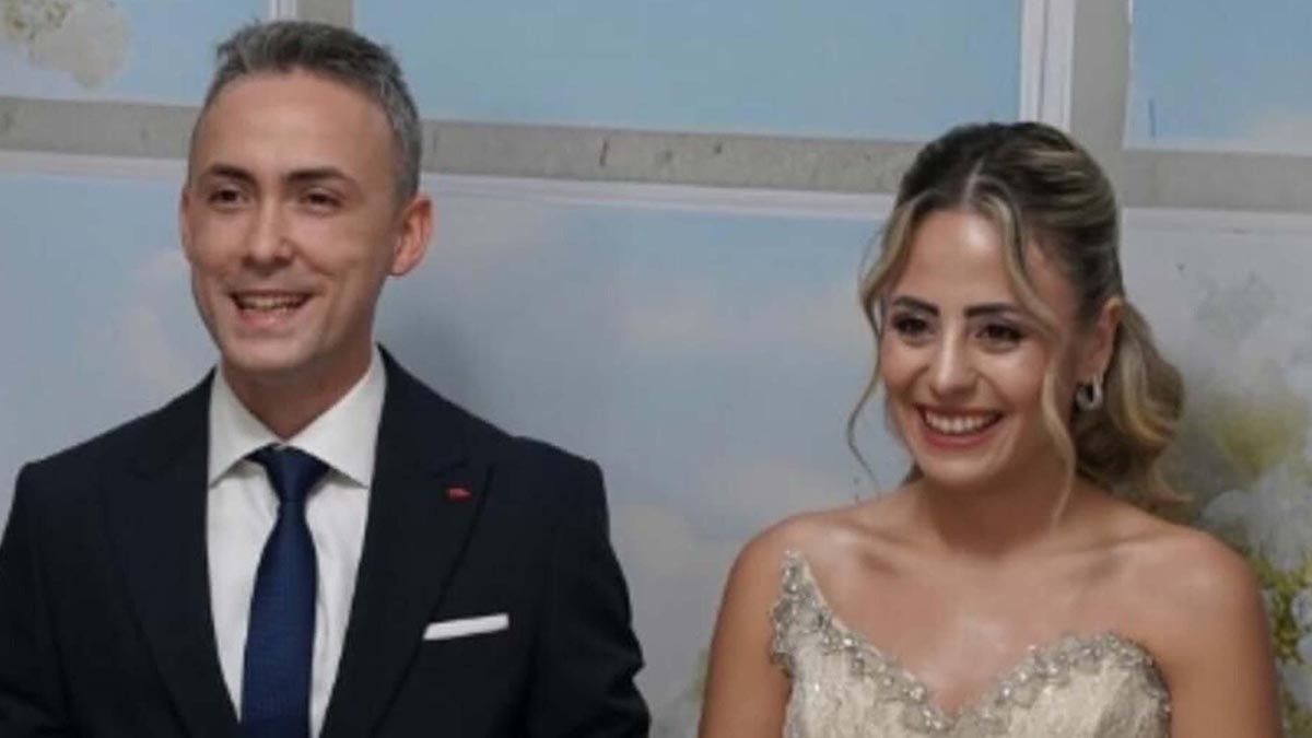 Polis, avukat nişanlısını öldürüp intihar etti