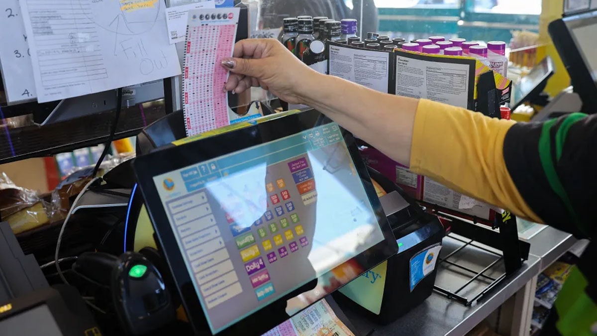 "Piyangoyu kazandım" diye şaka yaptı, iki hafta sonra gerçekten 65 milyon lira kazandı