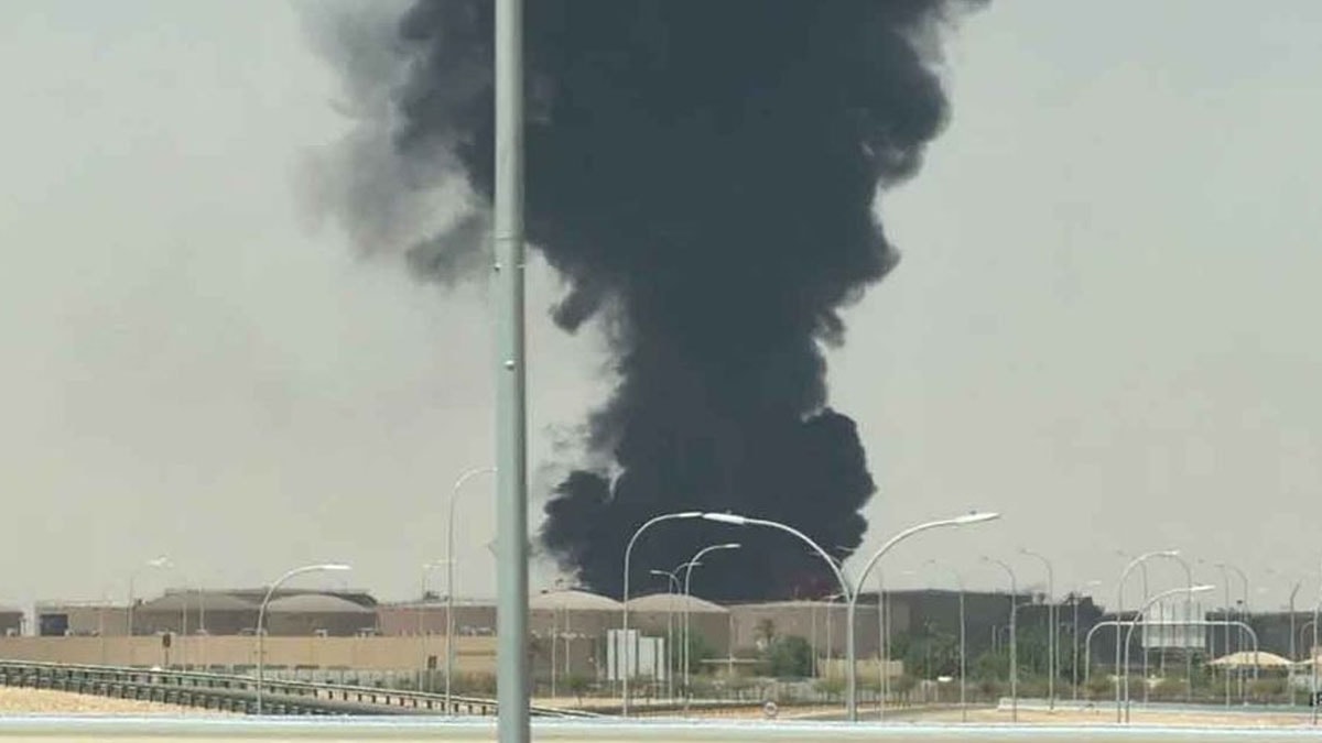 Riyad’da patlama sesleri! 2 balistik füze imha edildi