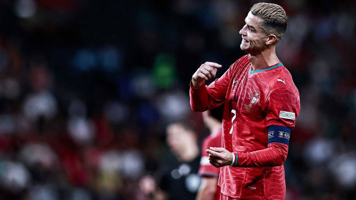 Cristiano Ronaldo devre arasında Türkiye'ye: Ünlü yorumcu canlı yayında bombayı patlattı