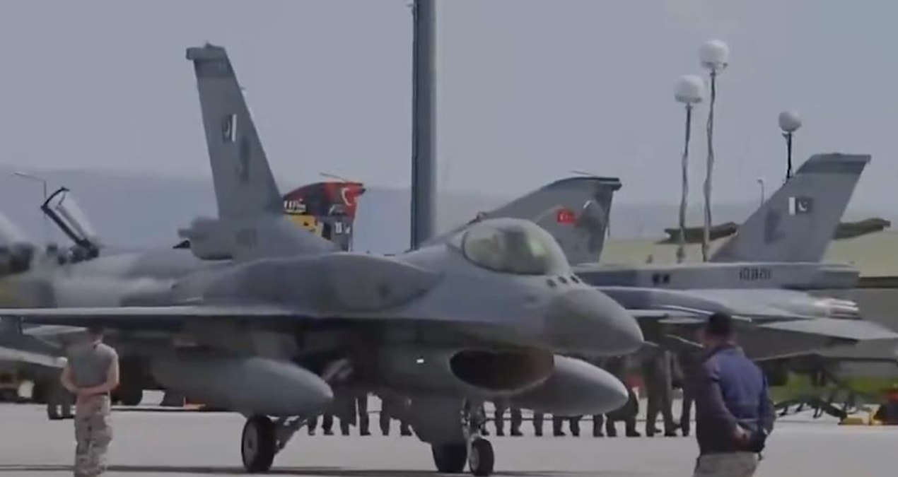 Pakistan savaşta, Türkiye girer mi korkusu başladı