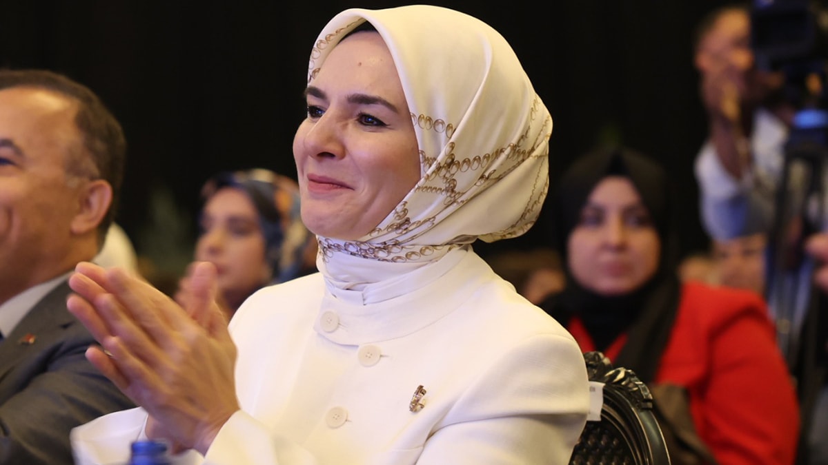 Mahinur hanımdan ses çıkmadı