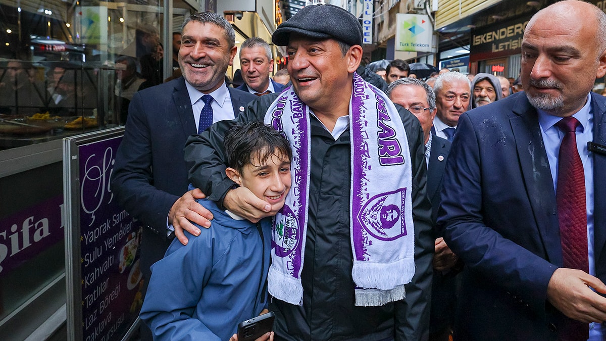 'Vurgunun listesi Erdoğan’ın önünde'