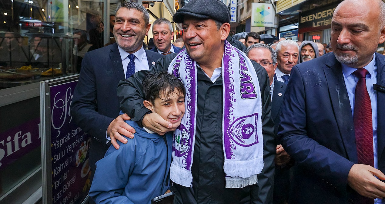 'Vurgunun listesi Erdoğan’ın önünde'