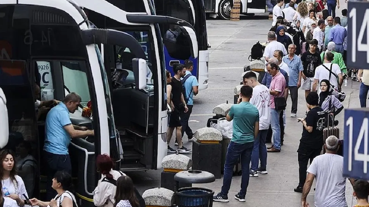 Bilet alacakları ilgilendiriyor: Şehirlerarası otobüslerde bugün itibarıyla başladı