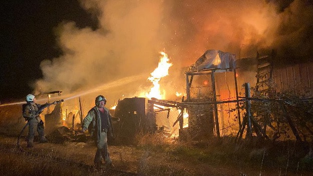 Silivri'de şantiye konteynerinde yangın